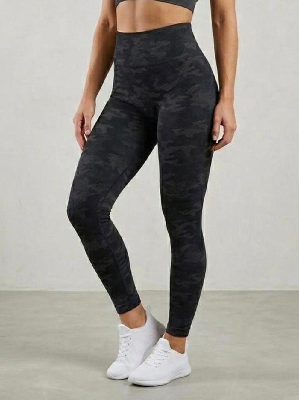 Spanx Look at Me Now Leggings Black Camo Seamless NWT